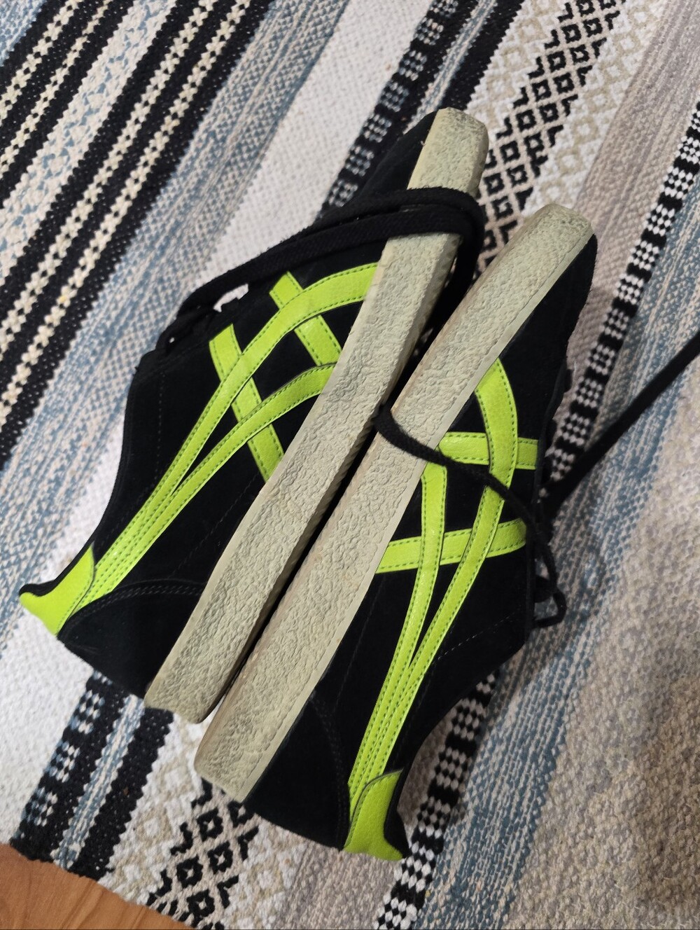 Onitsuka Tiger Vickka Moscow Black Lime Sneakers Size 10